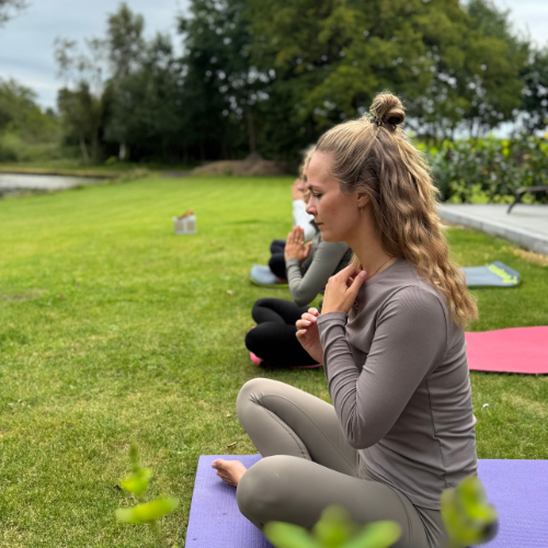 Retreat: Slip presset. Find roen. Stå stærkt i dig selv.